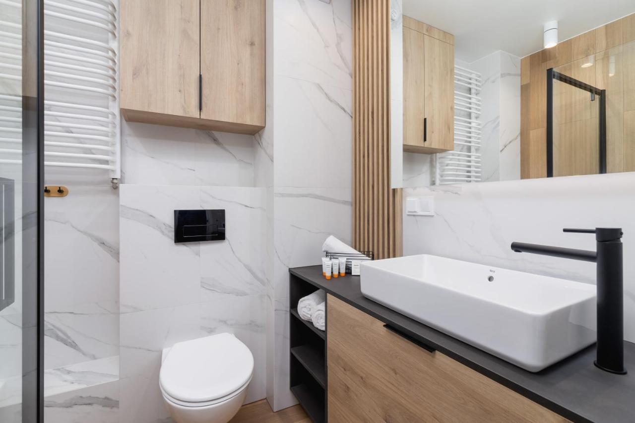 Deluxe Studio Cracow Arianska By Noclegi Renters Краков Экстерьер фото