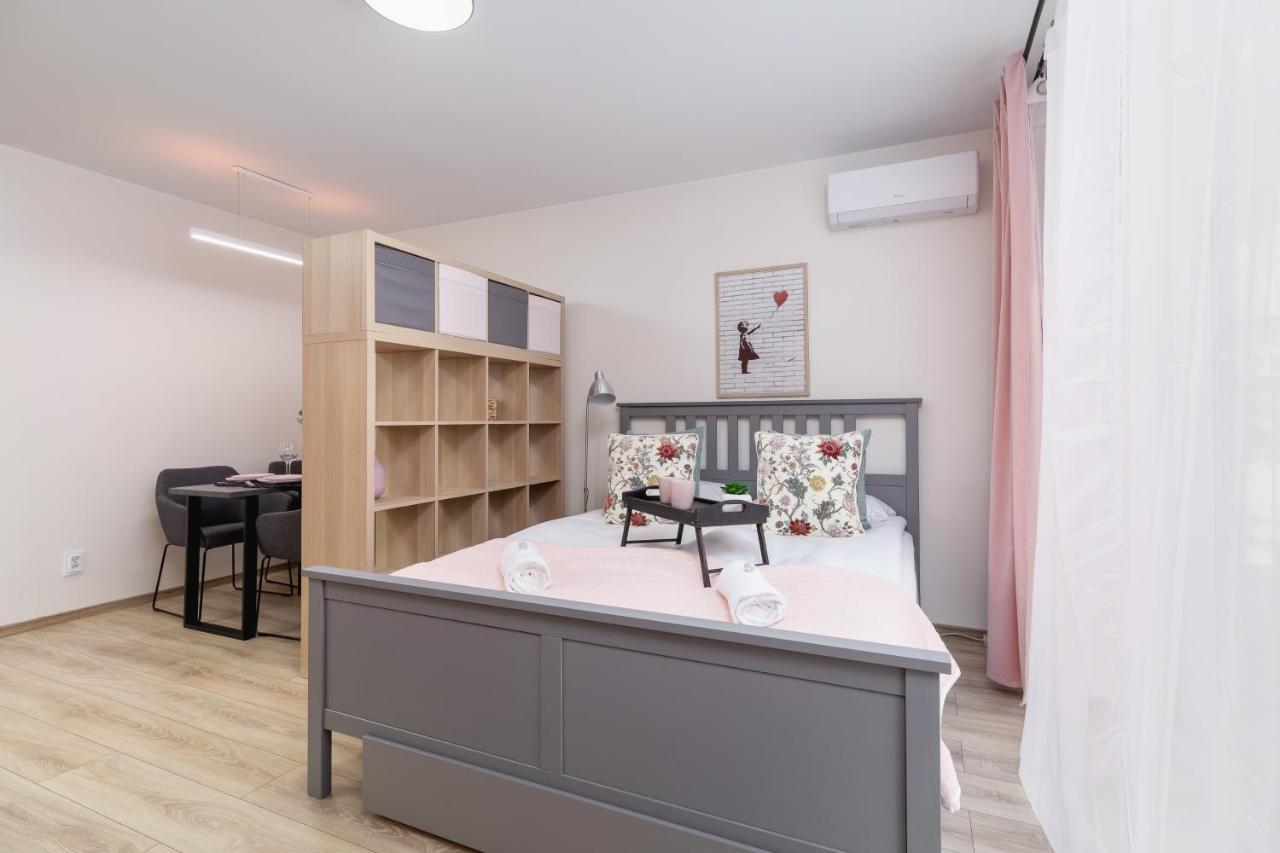 Deluxe Studio Cracow Arianska By Noclegi Renters Краков Экстерьер фото