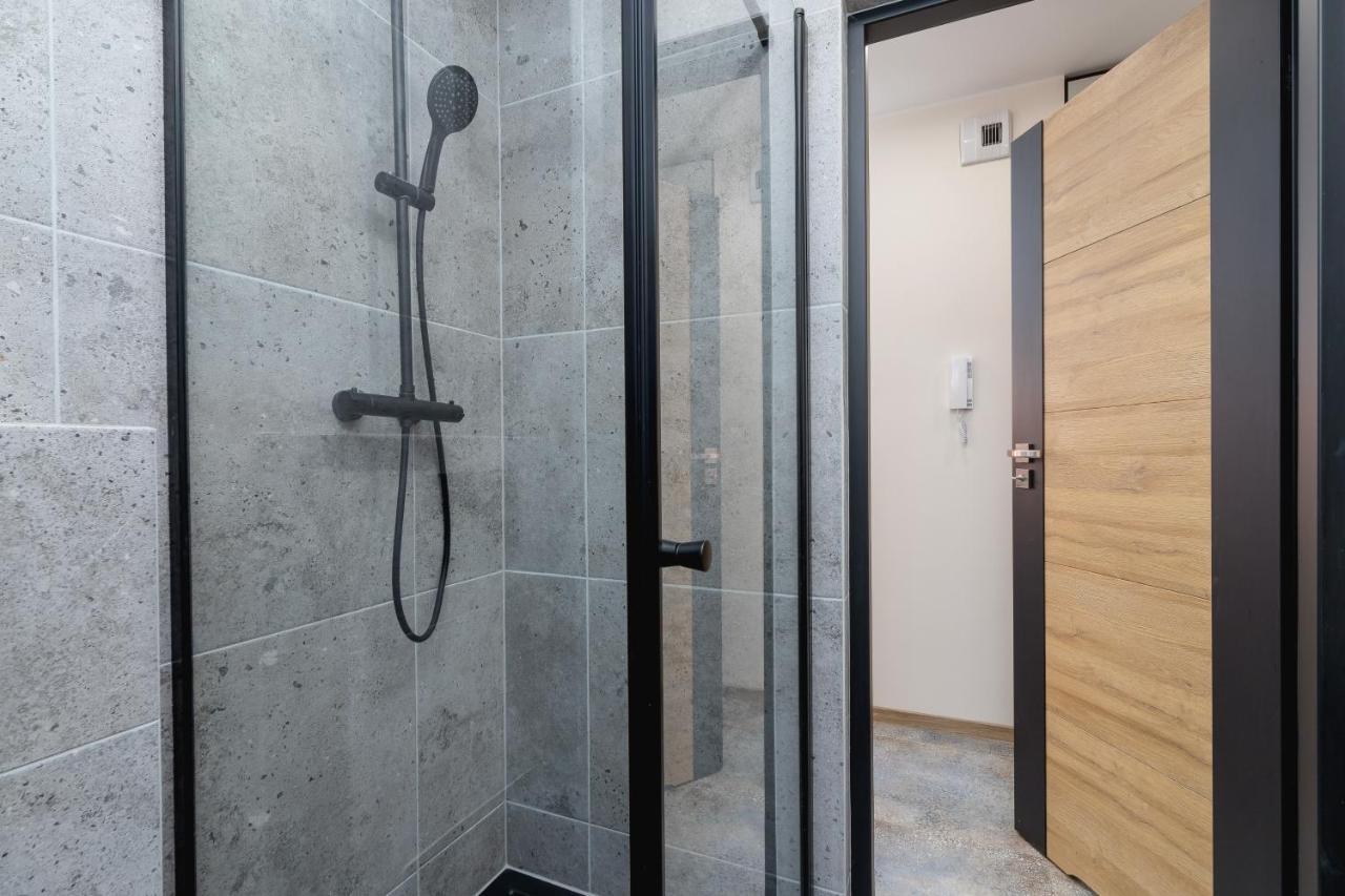 Deluxe Studio Cracow Arianska By Noclegi Renters Краков Экстерьер фото